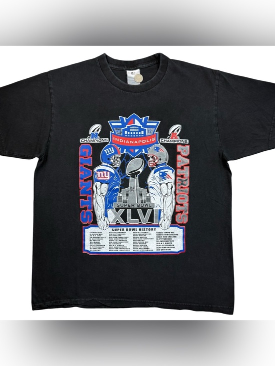 Other - Super Bowl XLVI New York Giants Beat Patriots 2-Sided 2012 Football t-shirt L